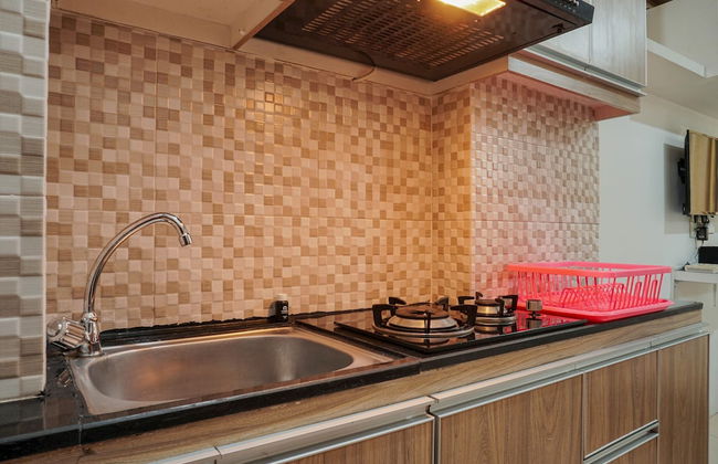 Chic and Cozy Studio at Tifolia Apartment - Foto 9