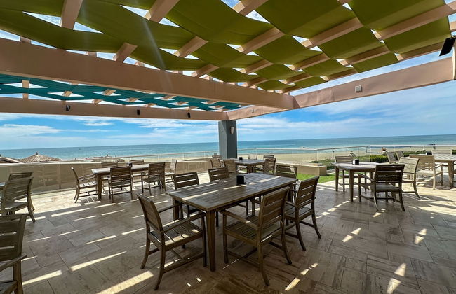 Oceanfront Vibes Iconic Beachside Getaway - Foto 68