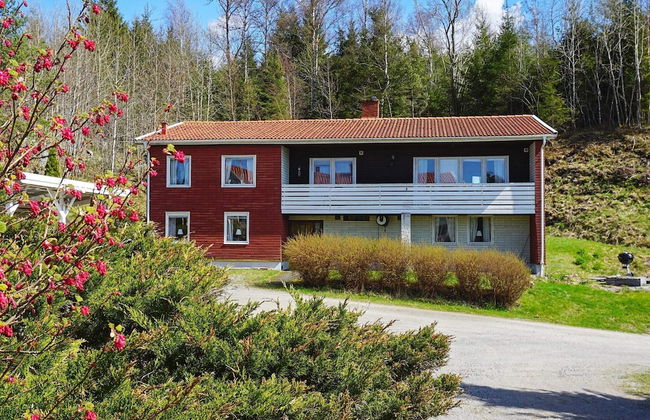 4 Person Holiday Home in Hallevadsholm-by Traum - Foto 1