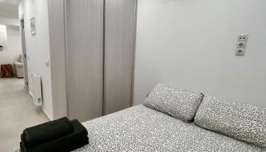 AeroSuites102 Alojamiento Madrid - Photo 5