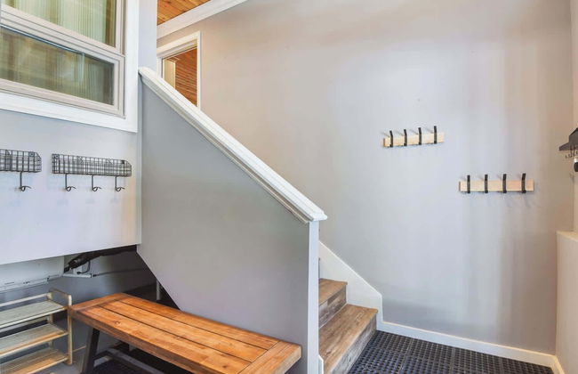 Alpine Chalet Nature Lovers Rejoice! Chic 4 BDR - Photo 43