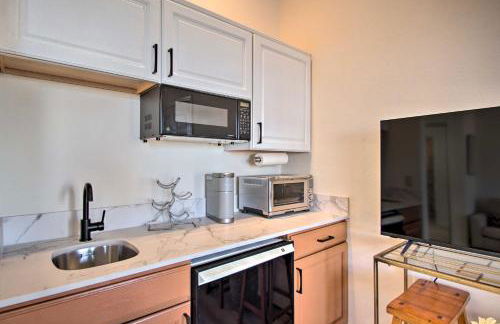 Green Valley Studio in 55 and Community! - Foto 11