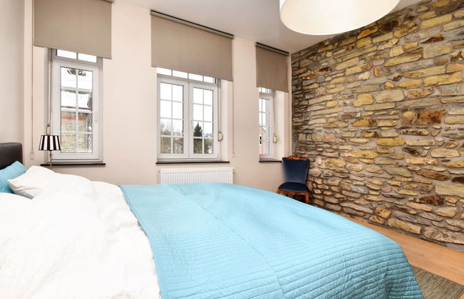 Luxurious Holiday Home in Courtil with Hot Tub - Foto 8