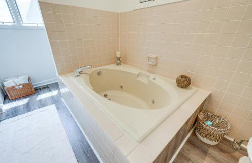 Less Than 1 Mi to Lake Chatuge Home with Mtn and Water Views! - Foto 14