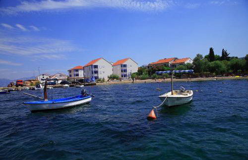 Aparthotel Marina Gromela - Photo 87