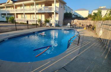 Condo in Gulf Shores King Suite - Photo 12