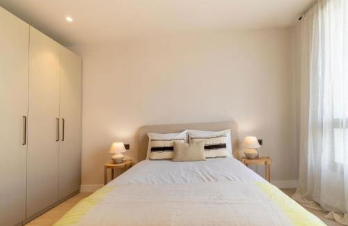 Sunny Villa by Platja Ardiaca - Photo 20