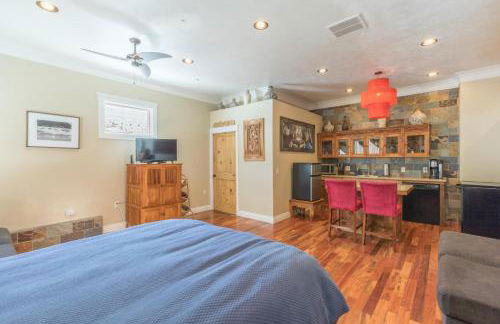 Lotus Mountain Suites East Suite - Foto 5