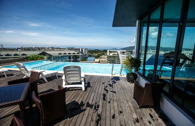 Marina Travellers Suite SKY Karamunsing - Photo 19