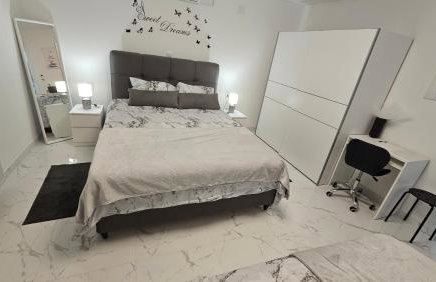 ENA 1&2 apartments-free parking 2200 m2-truck,trailer,boats friendly-EASY D1 access - Foto 75