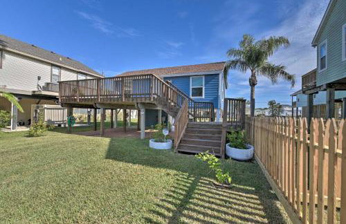 Walk to Beach and State Park! Bungalow in Galveston - Photo 24
