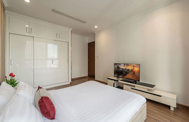 Vinhomes Cozy Apartment - Photo 20