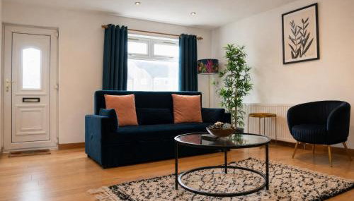 2BR House Free Parking Easy City Access - Foto 1