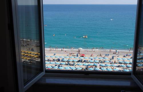 Lido Resort - Photo 29