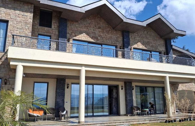 Rosastays Aarnalaya Shimla - Foto 1