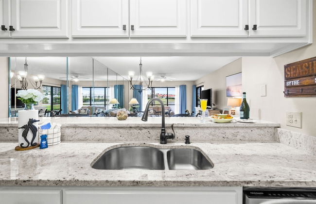 Edgewater Beach Resort #207 Tower 2 by Book That Condo - Foto 139