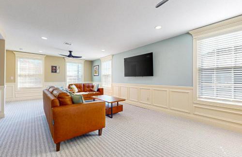 Steps to Holyoke Medical Center! Remote-Work Hub - Foto 5