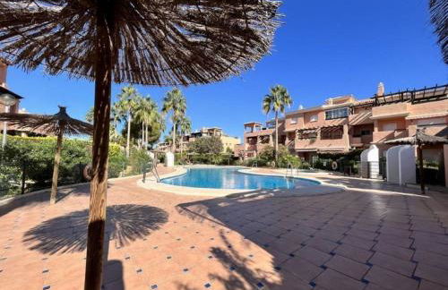 Casa Di Cotro bajo con gran jardín - Foto 18