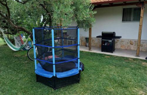 Bill & Eva's precious jewel - Photo 30