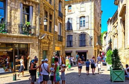 Jungle Spa - Cocon tropical et dépaysant avec balnéo en plein coeur de Pézenas ! - Foto 31