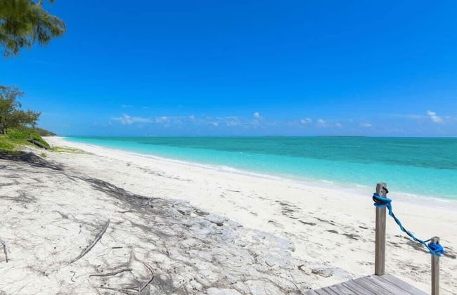 Beachfront White Palm Villa - Tar Bay - Foto 19