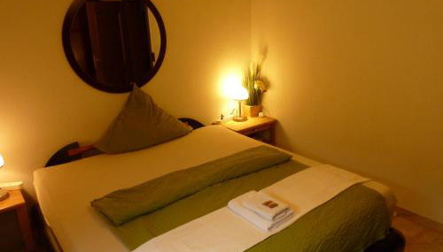 Haus mit Seeblick - Terrassen - großzügig auf 2 Ebenen - freistehend 1.000 qm - Foto 4