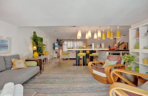 New! Waterfront Heated Pool, Fishing Pier, Designer Touches, 2mi to Beach - Photo 49