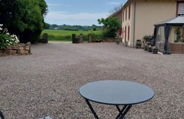 Beautiful 2 bed cottage with swimming pool - Foto 36