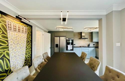 Luxury Homely Stay Near City Centre With Parking - Foto 6