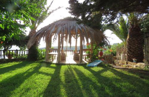 Dionisis Apartments - Photo 16