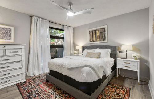 Upscale Dallas 2-Bed Condo Patio & Resort Pool - Foto 2