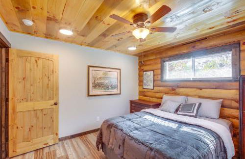 Pet-Friendly Chattanooga Cabin with Hot Tub and Kayaks - Foto 14