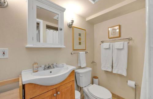 Large private 1 bedroom apartment in prime Seattle neighborhood near UW - Foto 6