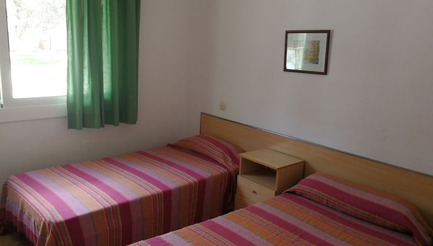 Apartment With Community Pool for 4 People - Riells Area - Foto 2, Habitación