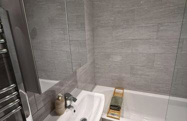 3 bed house, Free parking 9ppl - Foto 26