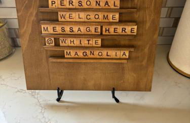 White Magnolia - Bakery Treats, Walk to Beach, Strand, Cruise, Pleasure Pier - Foto 55