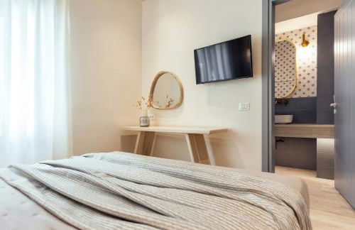 Salty Angel Sea Front Villa - Photo 52