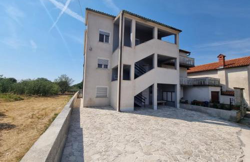 Apartment Sunrise, coastal Istra, Pula Duga Uvala Pavićini - Photo 62