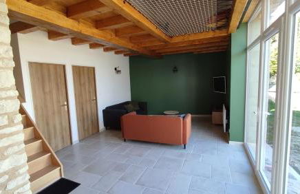 La tanière des trois Ogres, à 10min du Futuroscope - Foto 1