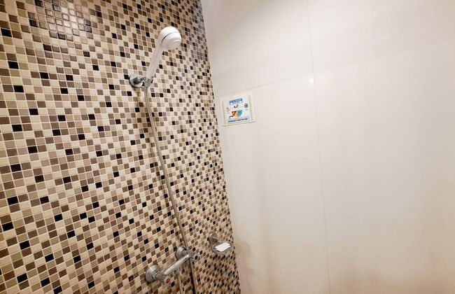 5B - 2 Bedroom Downtown Apartment With Shared Pool - Photo 14