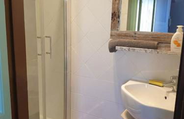 Glimpse of Paradise Beach with Parking - Foto 29