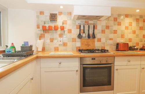 4 Barton Cottages - Photo 10