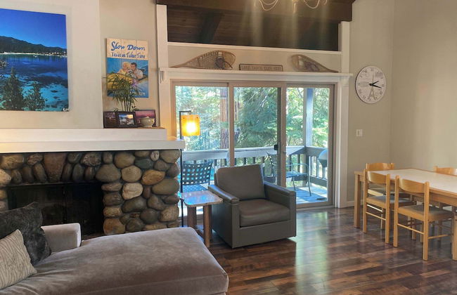 Lake Forest Villa Patio w/ BBQ - Photo 13