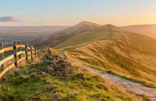 The Cottage on the Square, Wensley - Derbyshire Country Cottage. - Photo 24