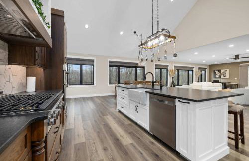 Luxury Modern Lodge Near Fort Wayne with River Views - Foto 23