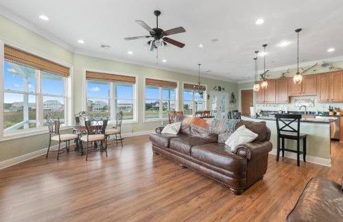 Waterfront Home with dock, sleeps 10 - Foto 25