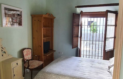 Vista Alhambra Apartamentos - Photo 33