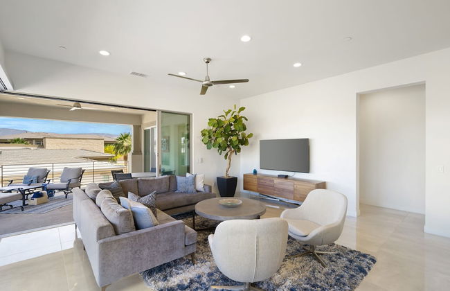 A Luxurious Oasis Experience in Desert Palm - Foto 29