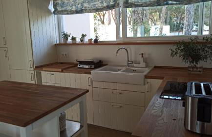 Diseño y luz entre los pinos - Foto 76