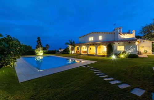 Villa Stella Maris Luxury 4BR Pool Beach - Foto 5